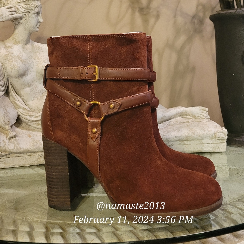Ugg Dandridge Suede Heeled Boot Hardware Buckle Designer  Slip-On #765 - Picture 10 of 14